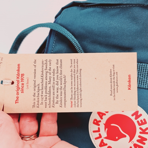 Fjallraven Kanken Backpack in Ocean Green - Excellent Condition - Picture 6 of 16